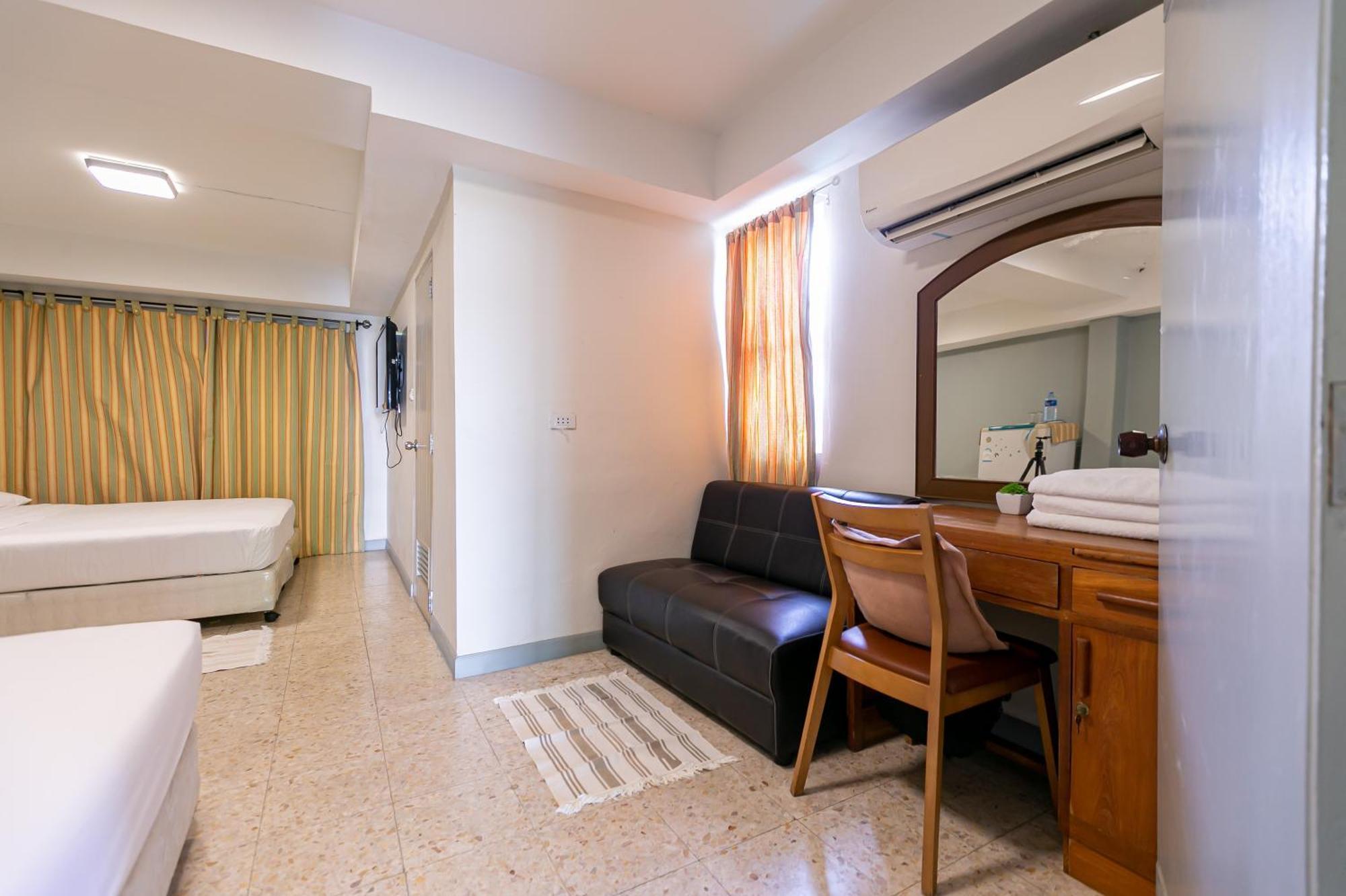 Wong Amat House Hotell Pattaya Exteriör bild