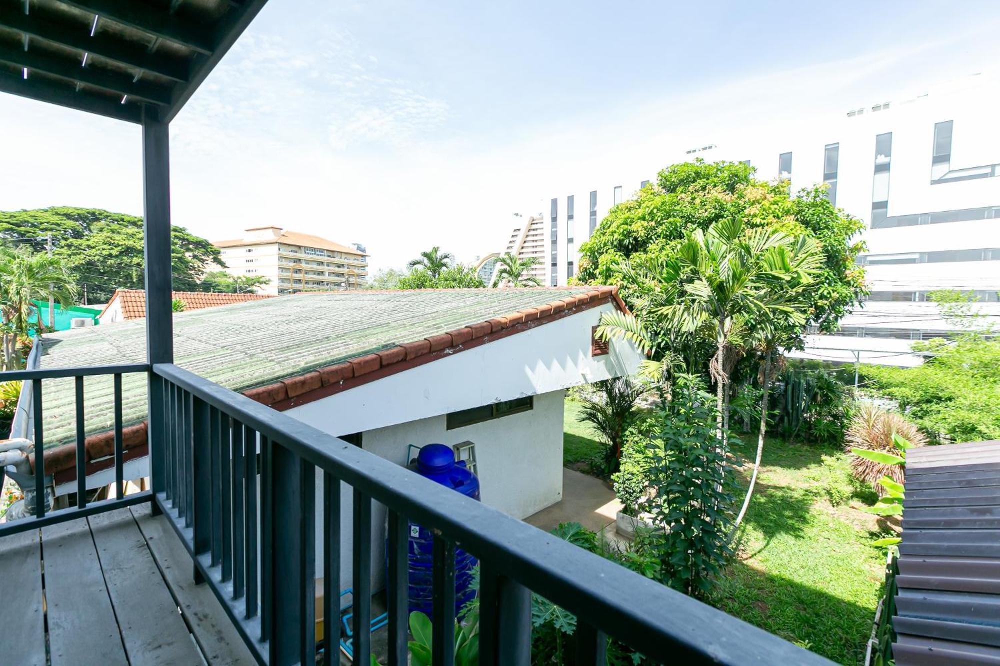 Wong Amat House Hotell Pattaya Exteriör bild