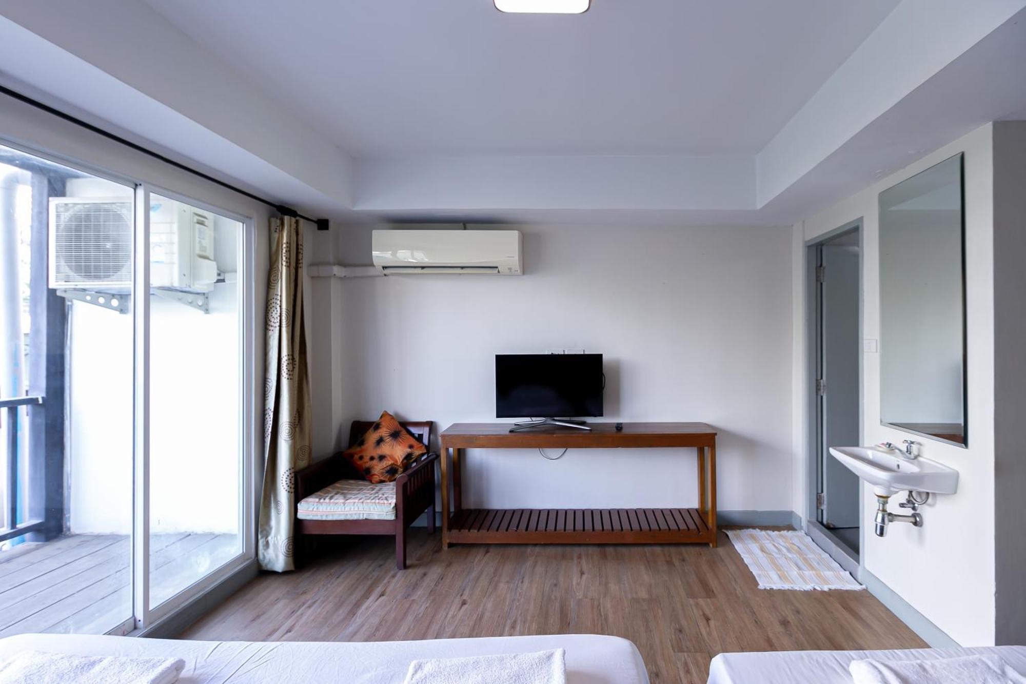 Wong Amat House Hotell Pattaya Exteriör bild